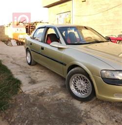 ئۆپڵ ڤێکترا